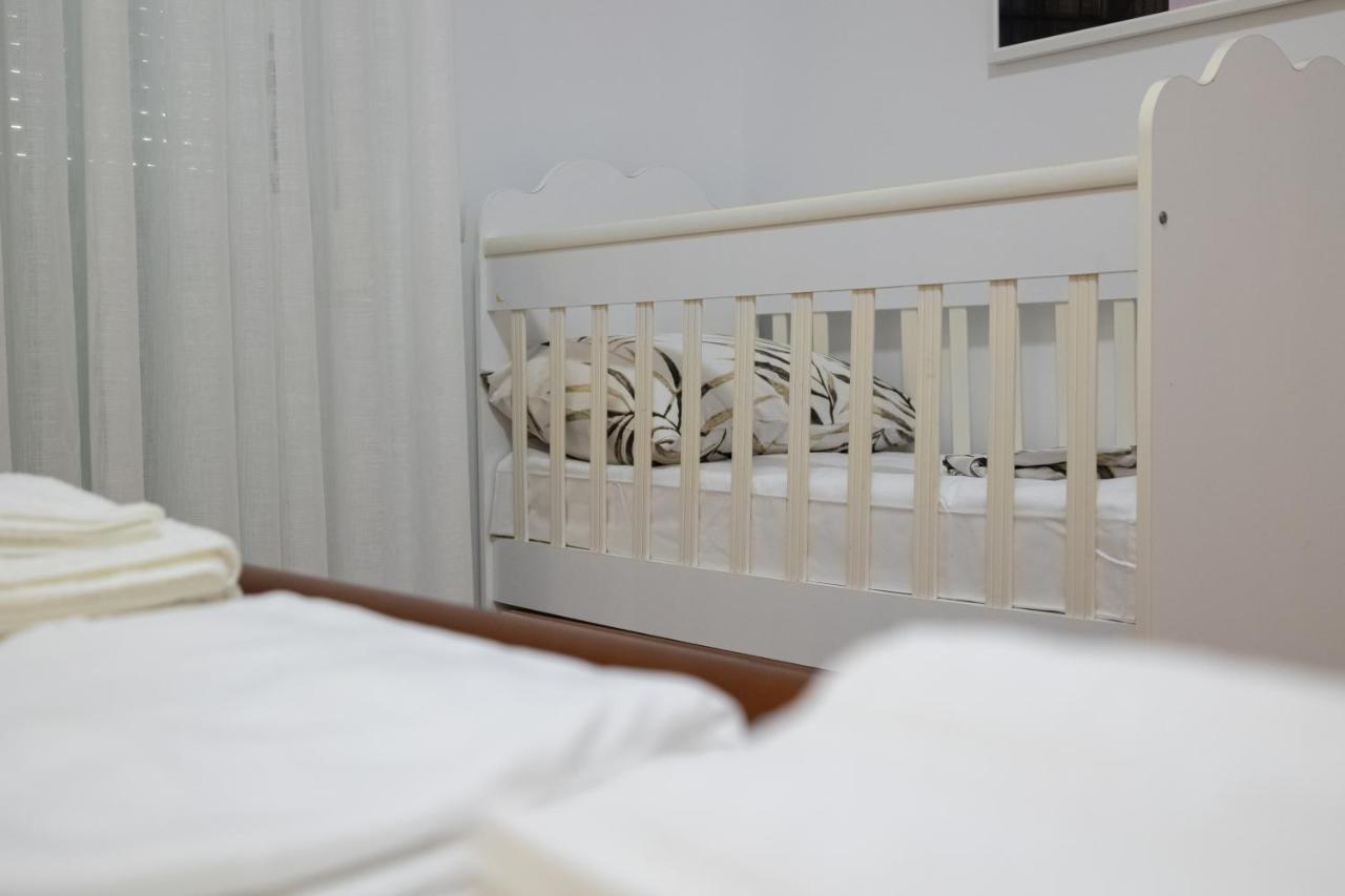 Victoria Lungomare Apartment Вльора Екстер'єр фото